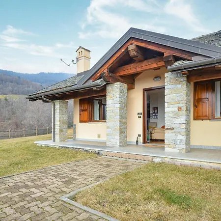 3 Bedroom Beautiful In Entrebin *