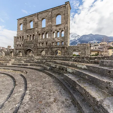 3 Bedroom Beautiful In Entrebin Aosta